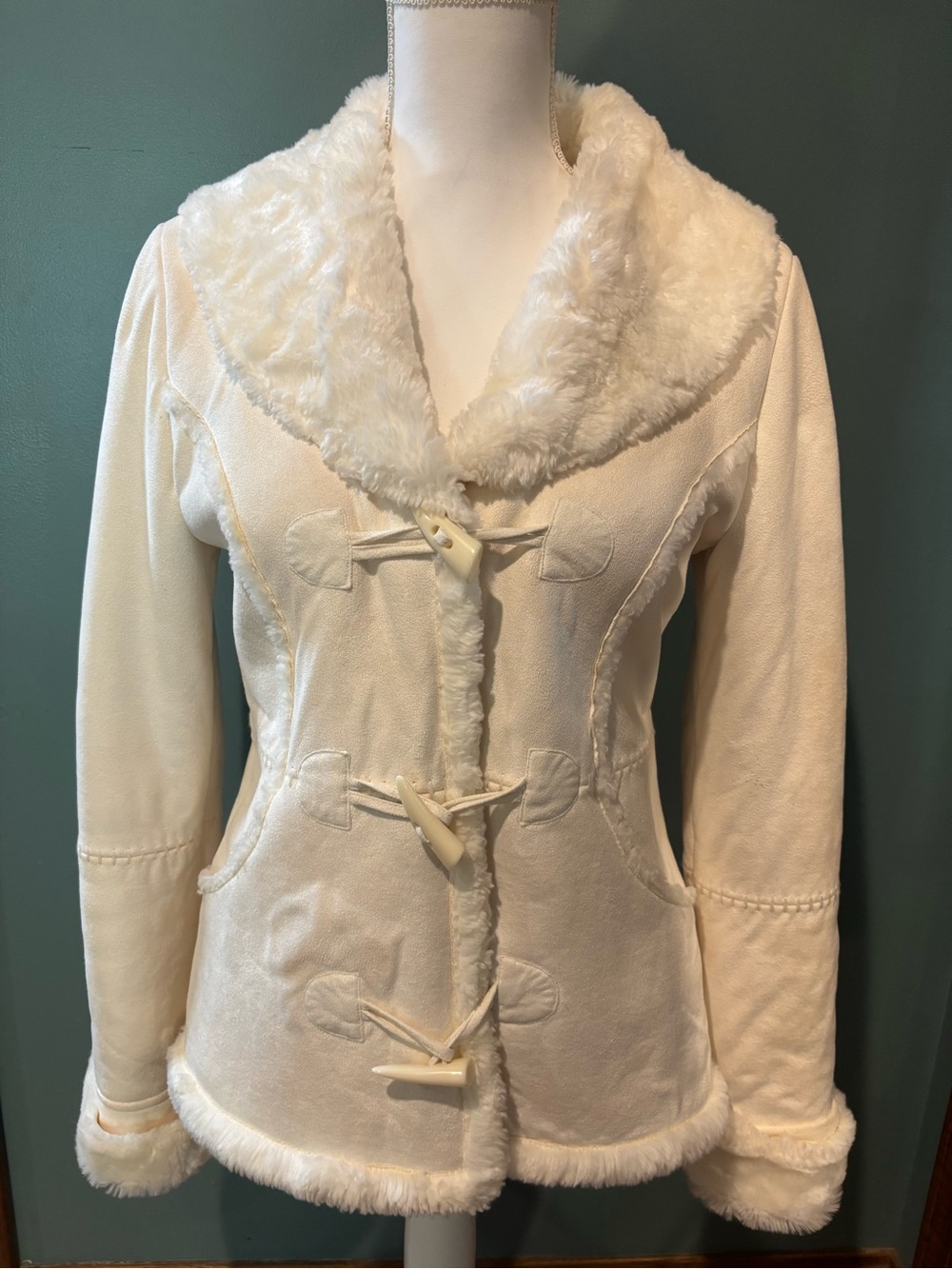 White House Black Market Cream Faux Suede-Fur Trim Toggle Jacket XS